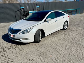2010 Hyundai Sonata VI (YF), белый, 1450000 рублей, вид 3
