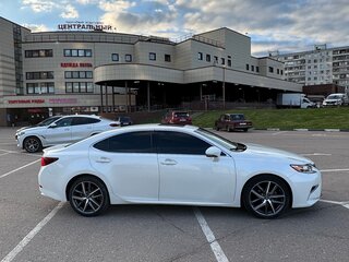 2015 Lexus ES 200 VI Рестайлинг, белый, 2650000 рублей, вид 3