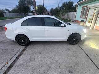2014 Skoda Rapid I, белый, 1230000 рублей, вид 2