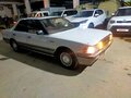 1988 Toyota Crown VIII (S130), серый, 700000 рублей - вид 8
