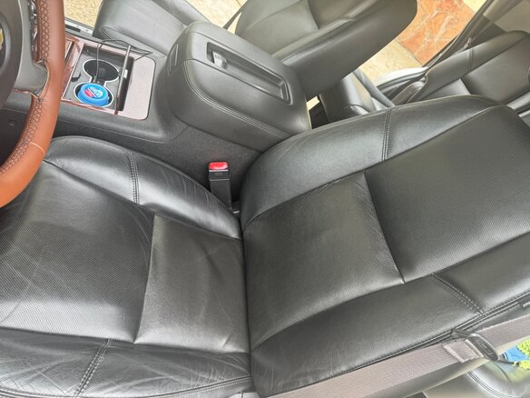 2012 Chevrolet Tahoe 6AT III, белый, 2680000 рублей - вид 14