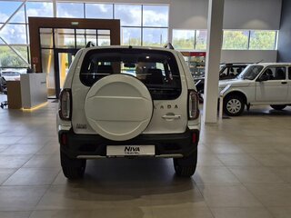 2026 Lada (ВАЗ) Niva Travel I Рестайлинг, белый, 1789000 рублей, вид 4