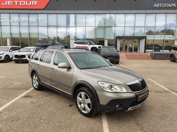2012 Skoda Octavia Scout II (A5) Рестайлинг, серый, 949000 рублей