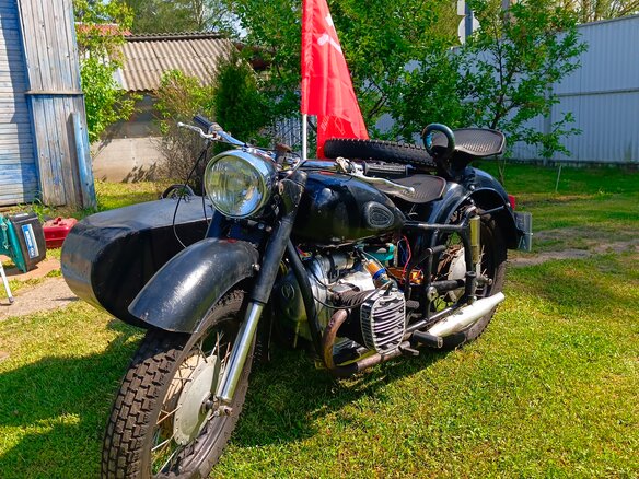 1967 Днепр К-750, чёрный, 170000 рублей - вид 1