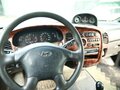 2001 Hyundai H-1 I, серый - вид 2