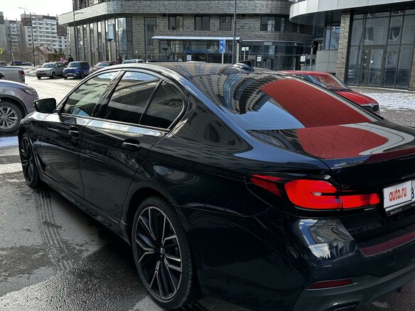 2021 BMW 5 серии 530d xDrive VII (G30/G31/G38) Рестайлинг, чёрный, 7200000 рублей - вид 3