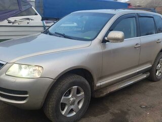 2003 Volkswagen Touareg I, бежевый, 1350000 рублей, вид 1