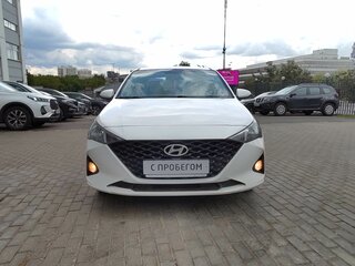 2022 Hyundai Solaris II Рестайлинг, белый, 1500000 рублей, вид 4