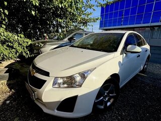 2013 Chevrolet Cruze I Рестайлинг, белый, 800000 рублей, вид 1