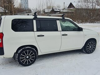 2017 Toyota Probox I Рестайлинг, белый, 1050000 рублей, вид 3