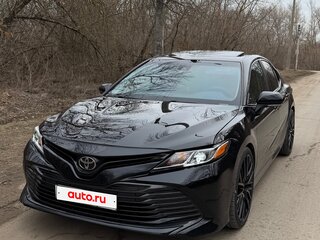 2017 Toyota Camry VIII (XV70), чёрный, 2100000 рублей, вид 1