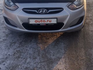 2014 Hyundai Solaris I, серебристый, 810000 рублей, вид 1