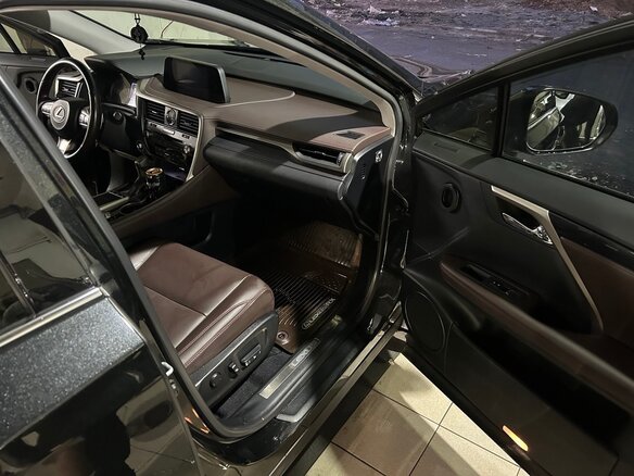 2020 Lexus RX 300 IV Рестайлинг, чёрный, 5450000 рублей - вид 8