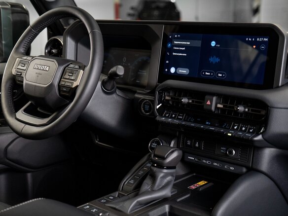 2026 Toyota Land Cruiser Prado 250 Series, чёрный - вид 37