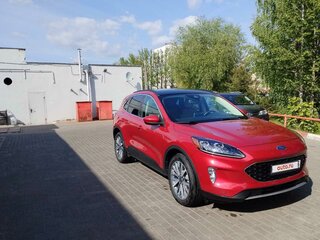2021 Ford Escape IV, красный, 1930000 рублей, вид 2