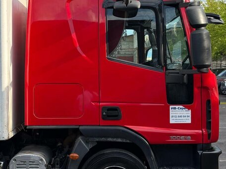 2013 Iveco EuroCargo, красный, 3100000 рублей, вид 2