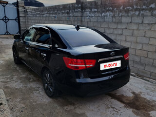 2010 Kia Cerato 5-speed II, чёрный, 550000 рублей, вид 4