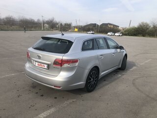 2009 Toyota Avensis III, серебристый, 1100000 рублей, вид 5
