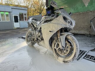 2011 Yamaha YZF-R1, белый, 1000000 рублей, вид 3