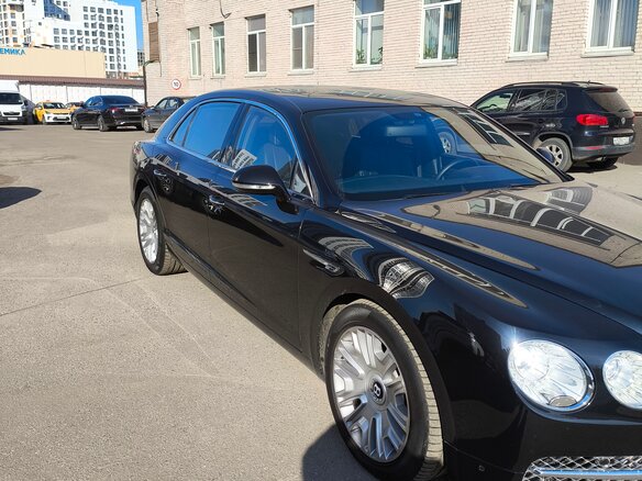 2013 Bentley Flying Spur II, чёрный, 10500000 рублей - вид 7
