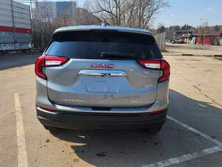 2024 GMC Terrain II Рестайлинг, серый, 3800000 рублей, вид 5