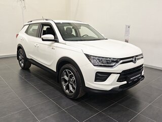 2025 KGM Korando, белый, 3800000 рублей, вид 1