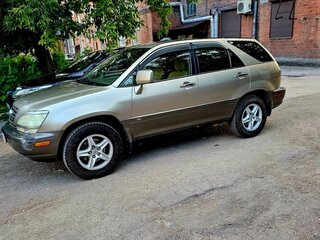 2002 Lexus RX 300 I, жёлтый, 760000 рублей, вид 5