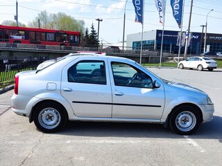 2013 Renault Logan I Рестайлинг, серый, 449000 рублей, вид 3