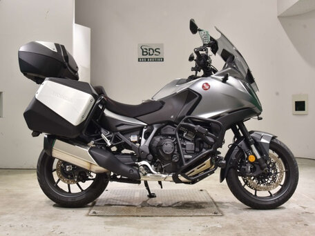 2024 Honda NT1100, серый, 1500000 рублей, вид 1