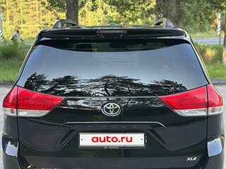 2014 Toyota Sienna III Рестайлинг, чёрный, 2150000 рублей, вид 4