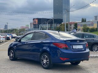 2014 Hyundai Solaris I Рестайлинг, синий, 720000 рублей, вид 4