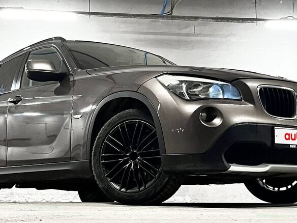 2011 BMW X1 18i I (E84), коричневый, 1390000 рублей - вид 1