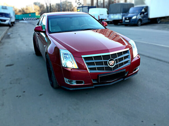 2009 Cadillac CTS II, красный