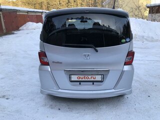 2014 Honda Freed I, серый, 1370000 рублей, вид 3