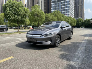 2023 BYD Qin Plus EV 500 I, серый, 1284008 рублей, вид 1