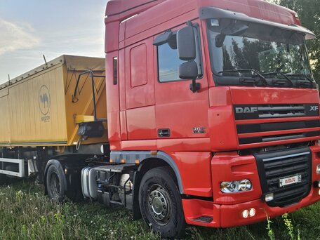 2010 DAF XF 105, красный, 7800000 рублей, вид 5