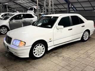 1999 Mercedes-Benz C-Класс 230 I (W202) Рестайлинг, белый, 549000 рублей, вид 2
