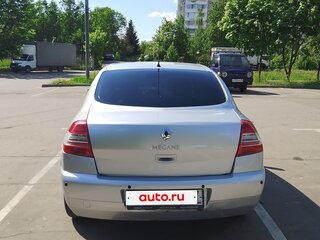 2008 Renault Megane II Рестайлинг, серый, 380000 рублей, вид 3