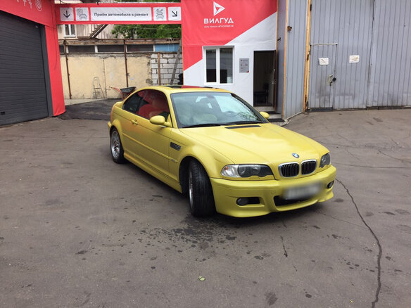 2002 BMW M3 III (E46), жёлтый - вид 4