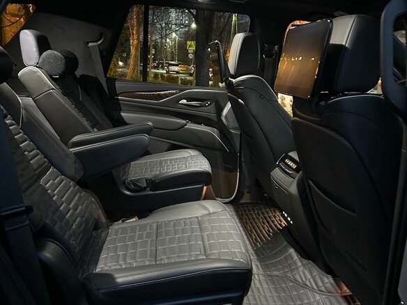 2023 Cadillac Escalade V, чёрный, 15000000 рублей - вид 11