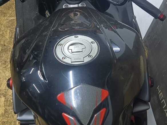 2008 Yamaha YZF-R6, чёрный, 580000 рублей - вид 10