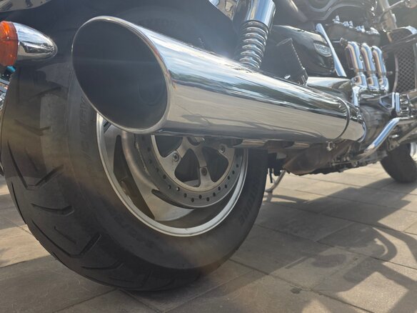2005 Triumph Rocket III, чёрный, 700000 рублей - вид 12