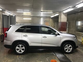 2014 Kia Sorento II Рестайлинг, серебристый, 1999999 рублей, вид 4