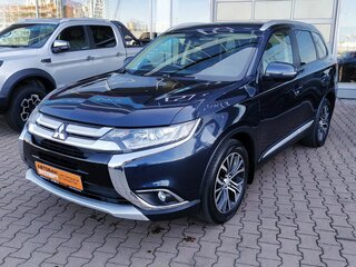 2018 Mitsubishi Outlander III Рестайлинг 2, синий, 1694000 рублей, вид 1