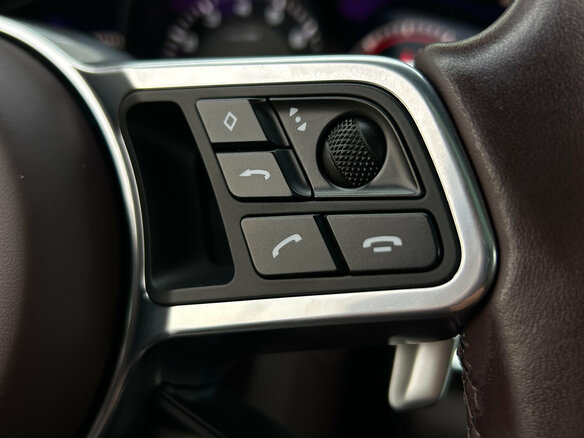 2018 Porsche Panamera 4 II, синий, 5980000 рублей - вид 20