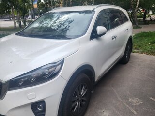 2018 Kia Sorento III Prime Рестайлинг, белый, 2500000 рублей, вид 1