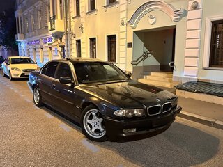 1999 BMW 7 серии 735i III (E38) Рестайлинг, серый, 1100000 рублей, вид 4