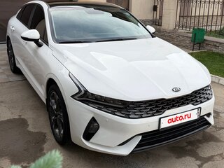 2021 Kia K5 III, белый, 2140000 рублей, вид 1
