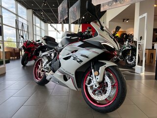 2026 QJMotor SRK 921 RR, белый, 1200000 рублей, вид 1