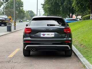 2022 Audi Q2 L 35 TFSI I Рестайлинг, чёрный, 1791000 рублей, вид 4